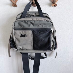 REI Vintage Lumbar Padded Multifunctional Bag in Tan and Black